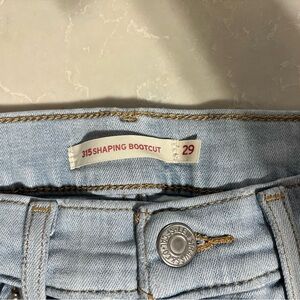 *used* Levi’s 315 shaping bootcut size 29